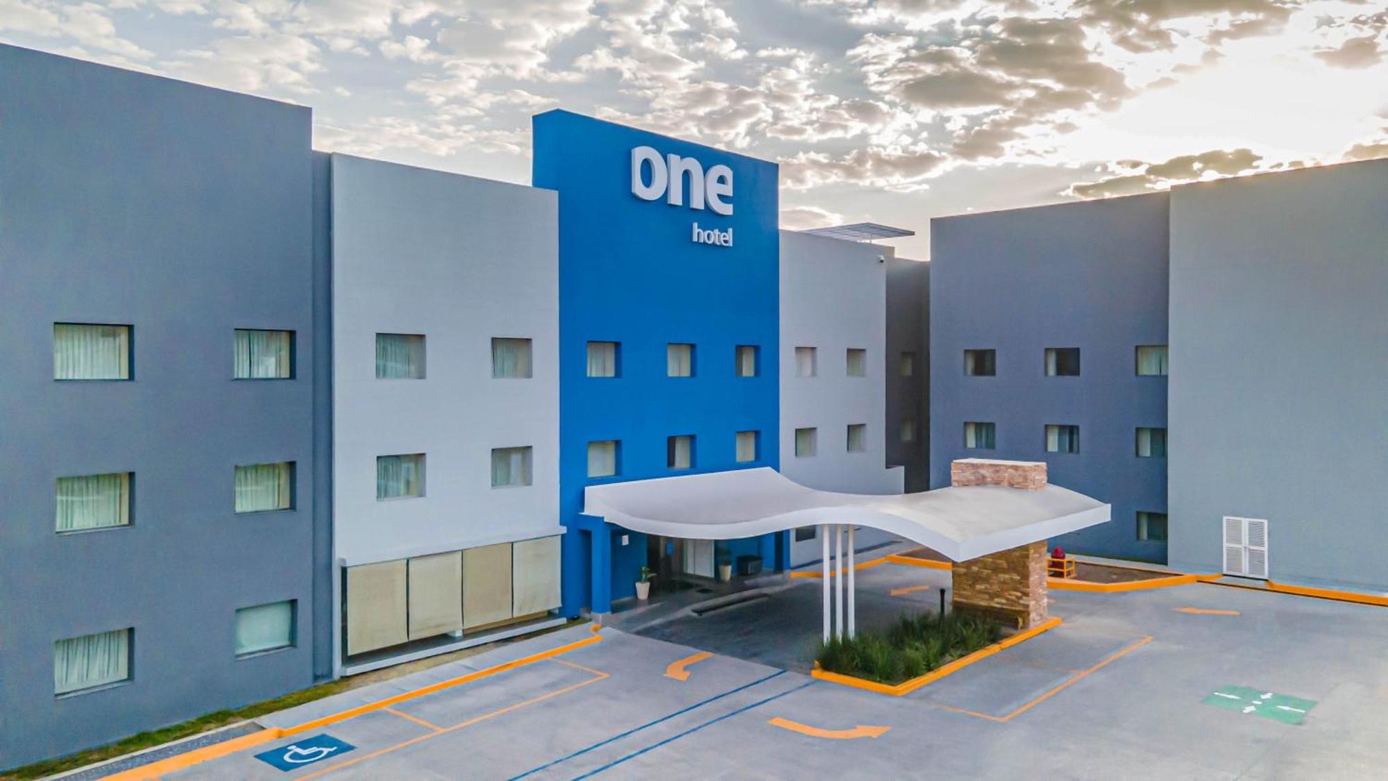 One Saltillo Aeropuerto المظهر الخارجي الصورة